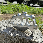 CNC-gefräste Totenkopf-Knöchel aus massivem Messing