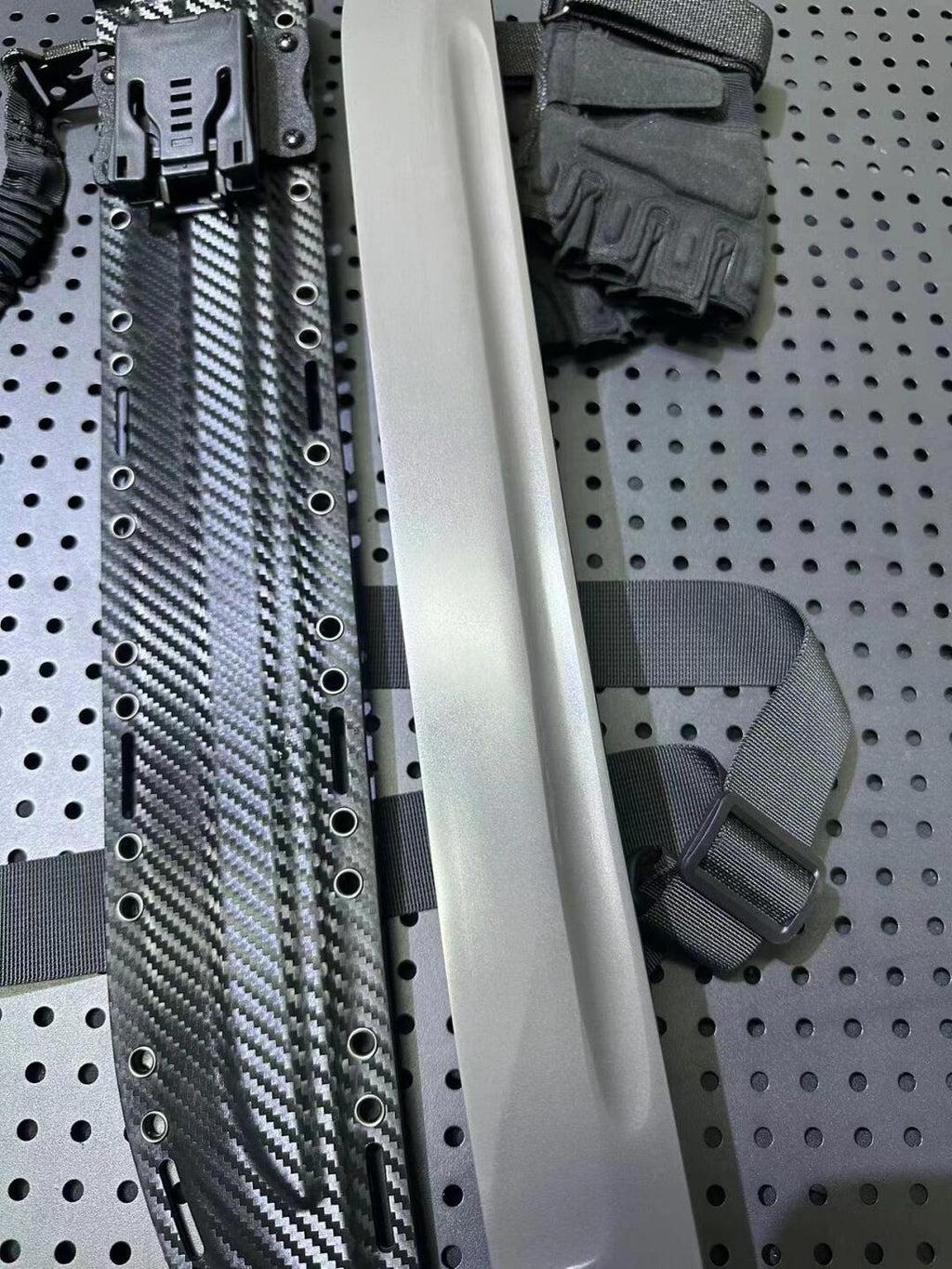 Gorilla Tactical Knife
