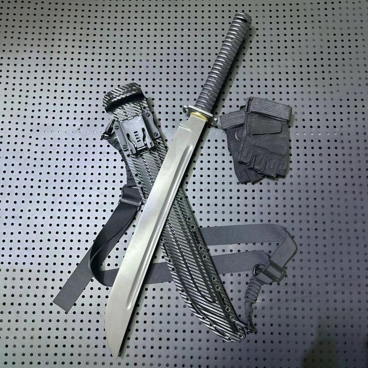 Gorilla Tactical Knife