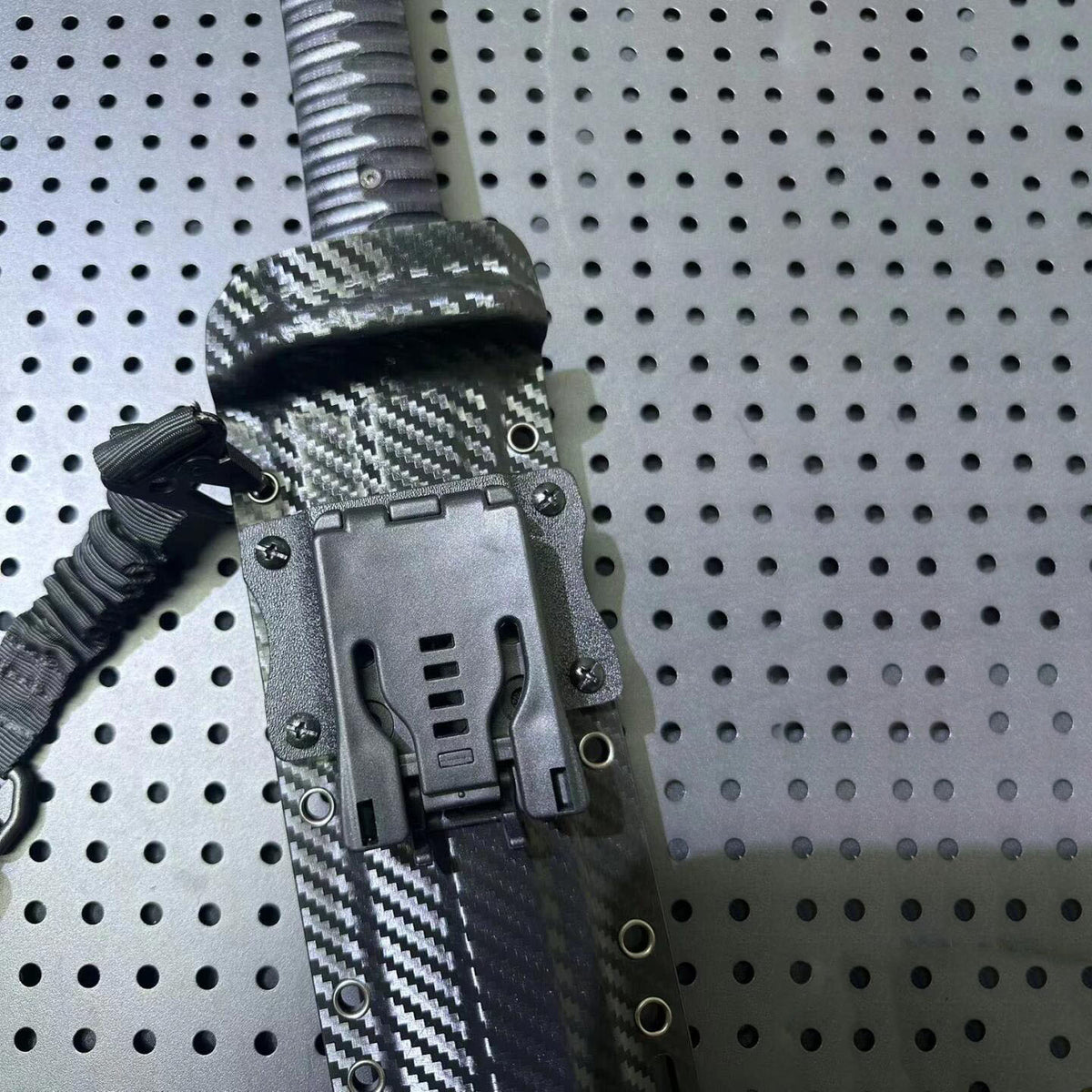 Gorilla Tactical Knife